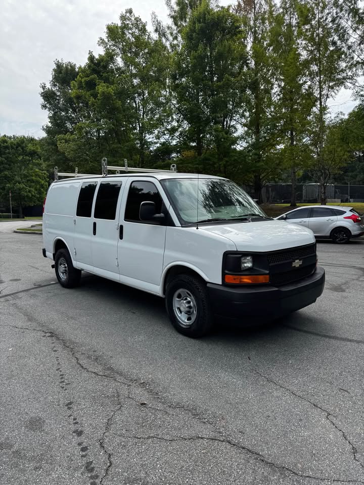 2017 Chevrolet Express Cargo Work Van