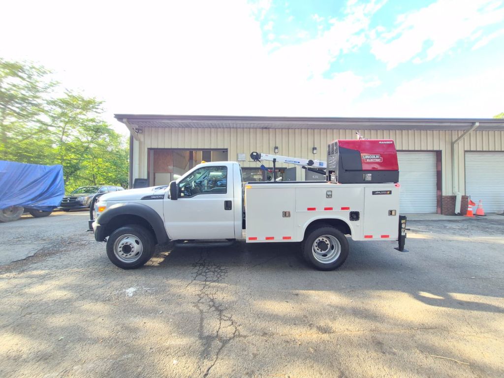 2011 Ford F-550's photo