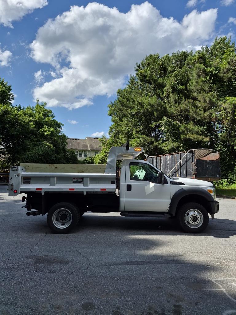 2013 Ford F-550 - Photo 15